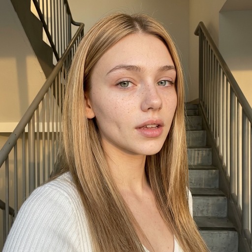Elodie Harper
